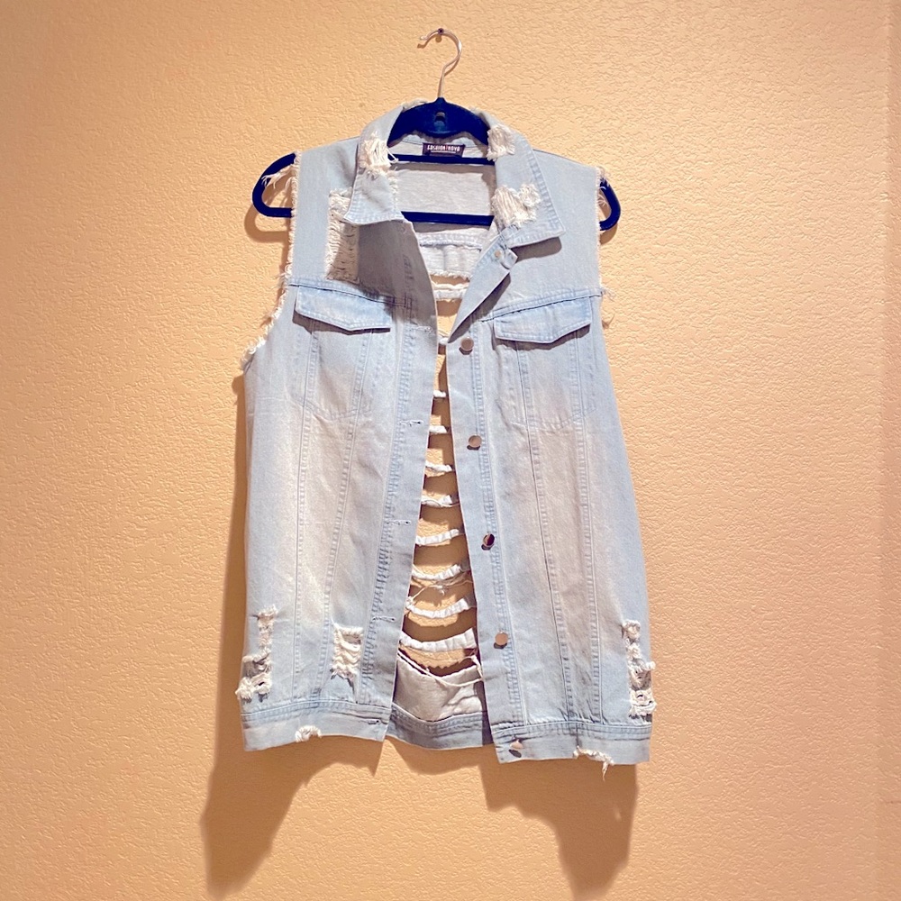 10/10 NEVER WORN Ribbed Jean JACKET